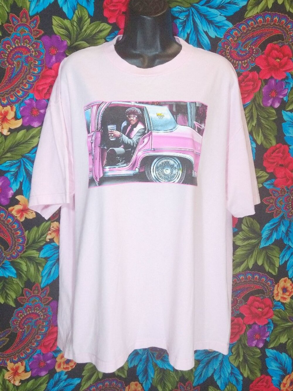 ** RARE * MEN'S DGK SHIRT FRIDAY MOVIE ART WORK PINKIE SHIRT MENS SIZE XL (PINK)